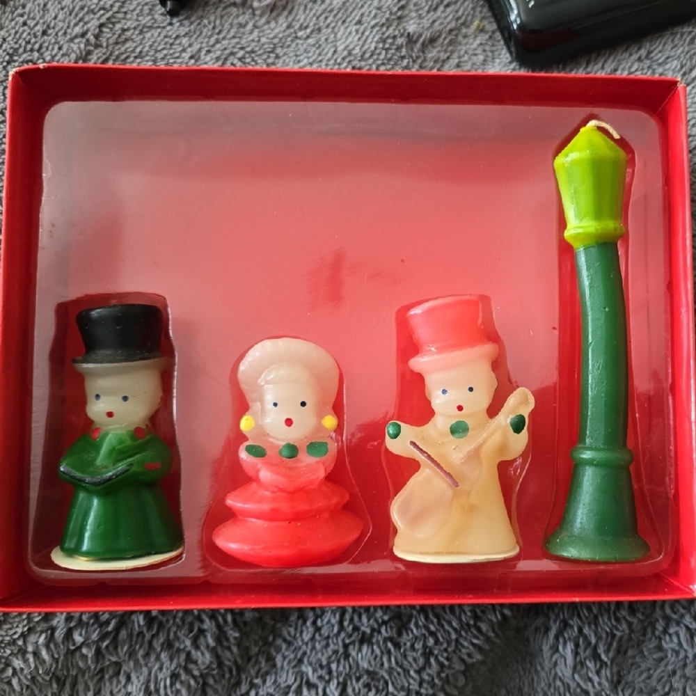 Festive Figurine Set with Green and Red Accents